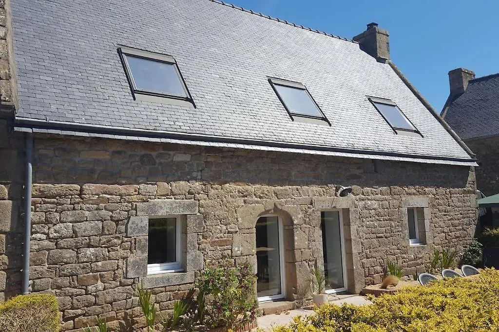 Holiday home La Maison Du Village Ploemel